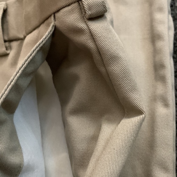 Izod American Chino cotton khaki flat front pants - Picture 14 of 15